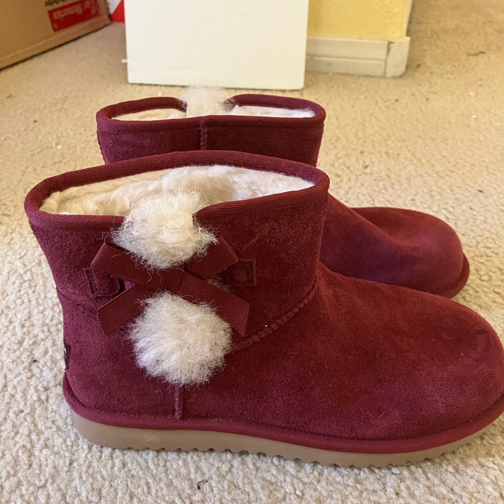 Koolaburra Burgundy Suede Boots with Bow